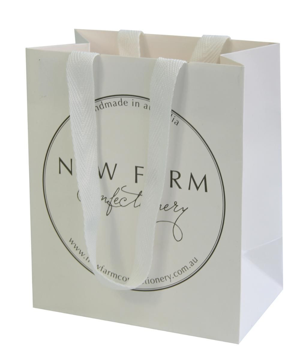 4c Printed Logo Cheap Customize Gift Garments Paper Bags