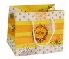 Customized Shopping Bag for Packaging Chocolates with Matted Gold Logo