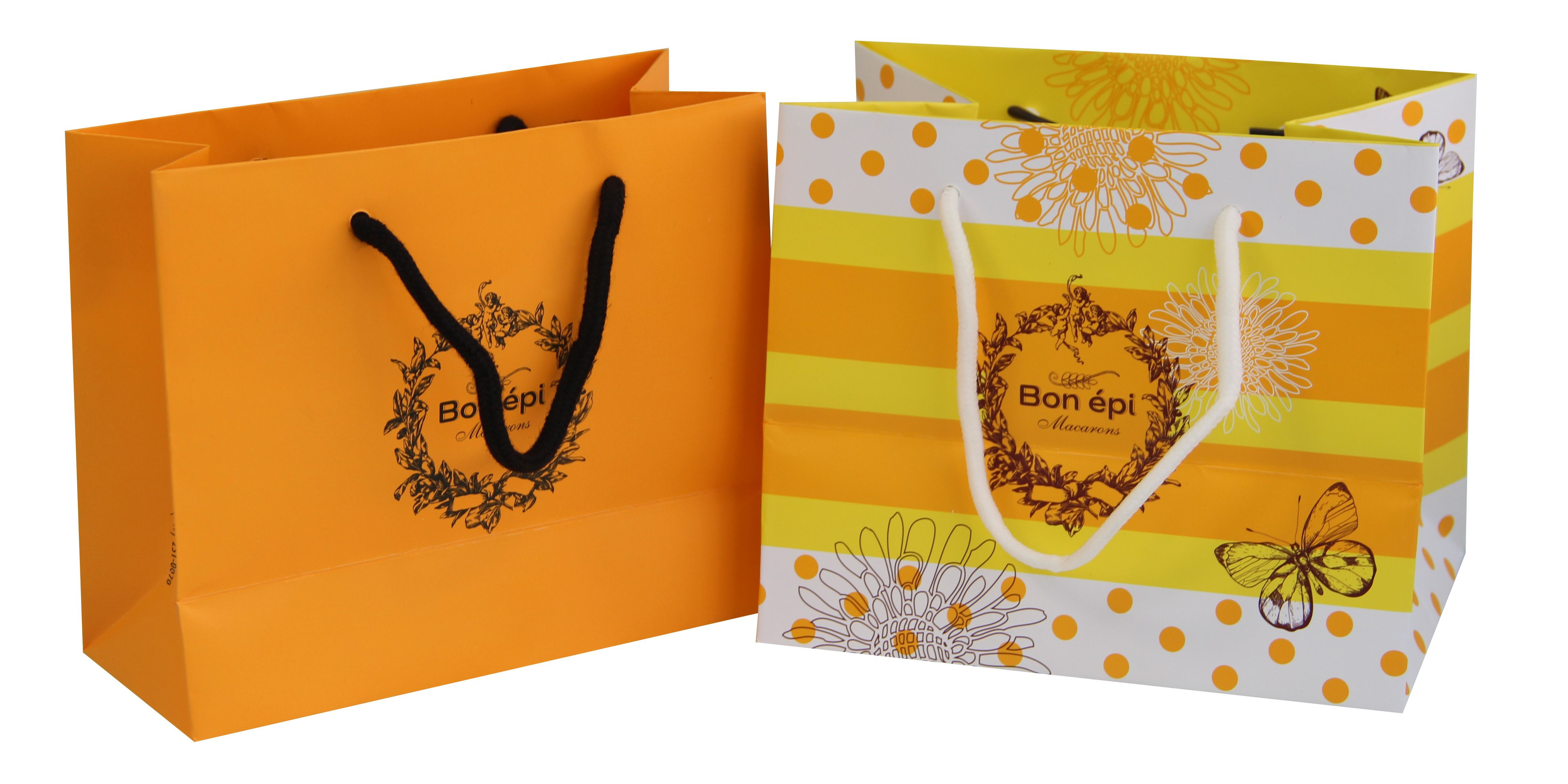 Customized Shopping Bag for Packaging Chocolates with Matted Gold Logo